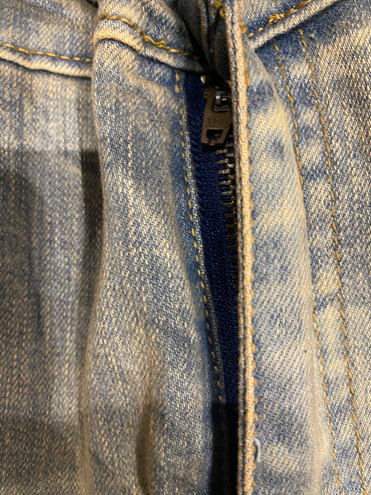 Men’s blue slim fit stone wash jeans
