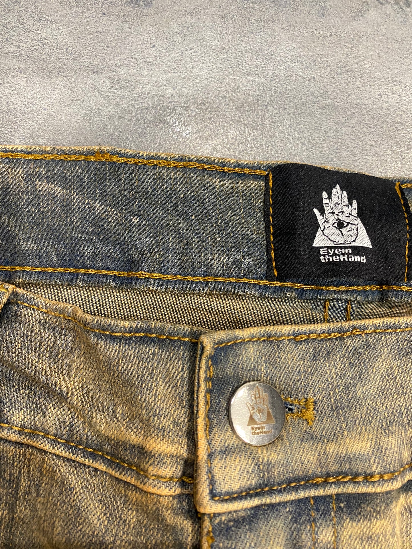 Men’s blue slim fit stone wash jeans